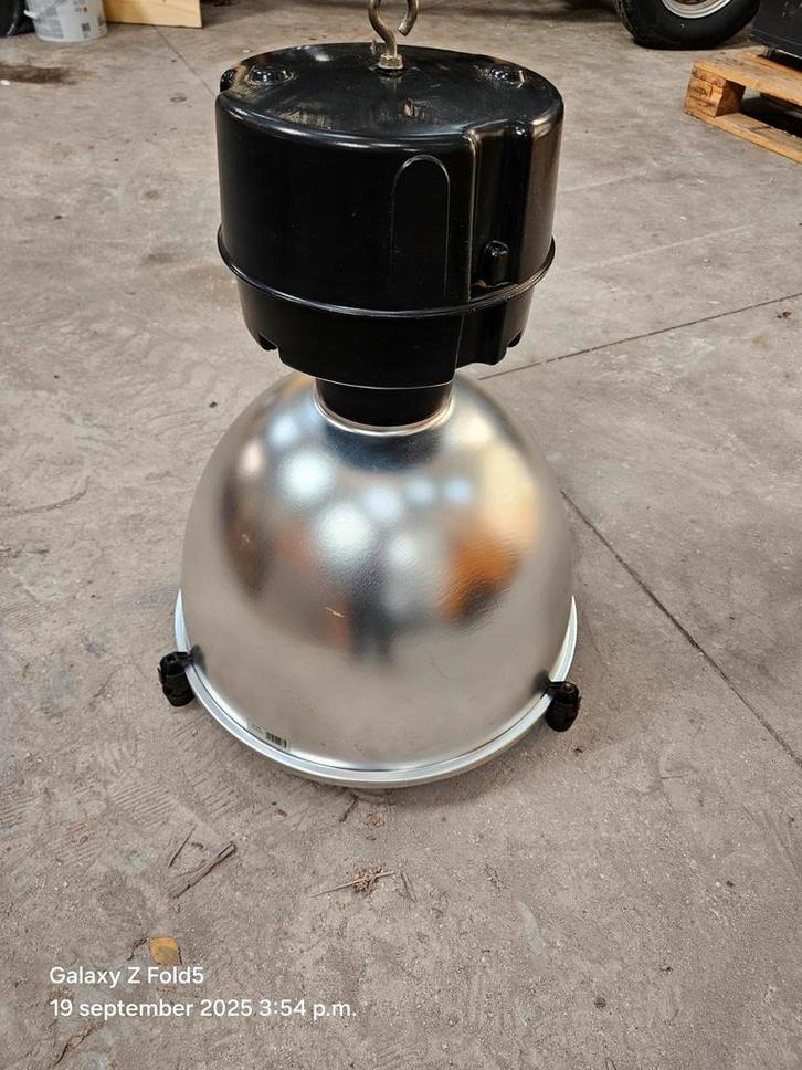 Industriële Lamp met Armatuur, Doe-het-zelf en Verbouw, Bouwverlichting, Gebruikt, Lamp met armatuur, 200 tot 500 watt, Ophalen of Verzenden