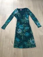 mooie groen blauwe jurk kyra en co maat m, Kleding | Dames, Jurken, Groen, Maat 38/40 (M), Ophalen of Verzenden, Onder de knie