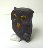 Hout beeldje uil donkerbruin geel met witte poten 9091-d, Ophalen of Verzenden