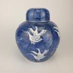Chinese kraanvogel gemberpot, Chinees porselein, Crane, Antiek en Kunst, Antiek | Porselein, Verzenden