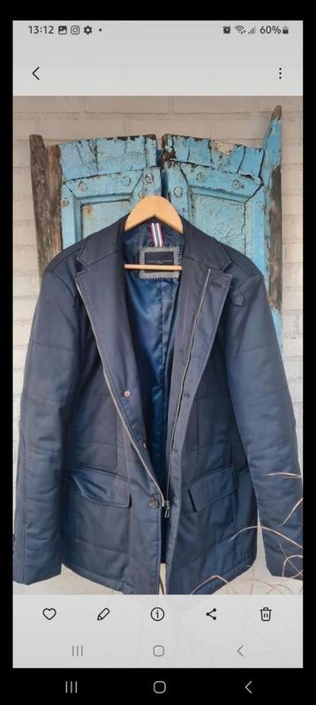 Nog mooie heren donkerblauwe tommy hilfiger jas mt xl . beschikbaar voor biedingen
