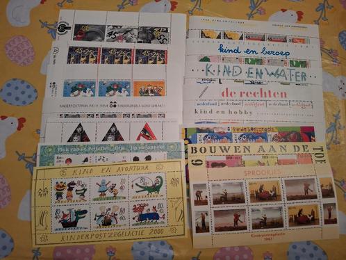 15 blokken Kinderpostzegels Nederland, Postzegels en Munten, Postzegels | Nederland, Postfris, Na 1940, Ophalen of Verzenden
