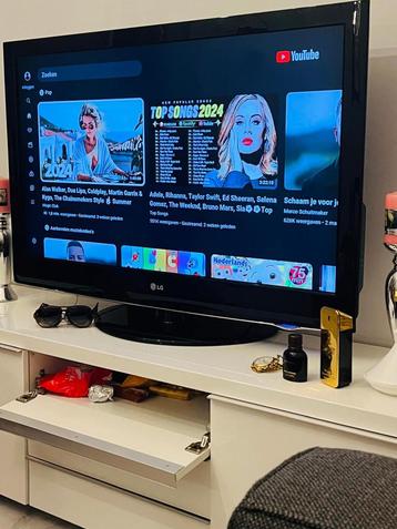 Aangeboden LG TV beschikbaar voor biedingen