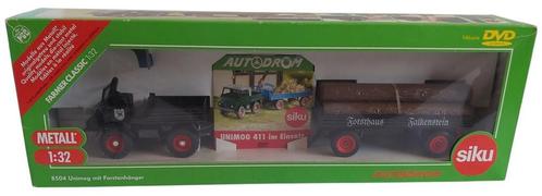 Siku 8504 classic unimog 411 met bosaanhanger inclusief DVD, Hobby en Vrije tijd, Modelauto's | 1:32, Nieuw, Tractor of Landbouw