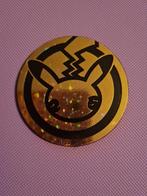 Pikachu Munt - 25th Anniversary Celebrations Set, Hobby en Vrije tijd, Verzamelkaartspellen | Pokémon, Ophalen of Verzenden, Zo goed als nieuw