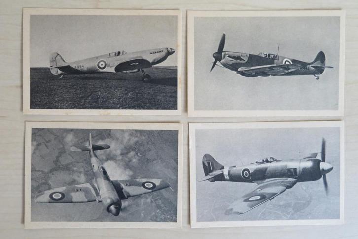 48 Niemeijer vliegtuigplaatjes "Vliegende Vleugels" 1951, Verzamelen, Merken en Reclamevoorwerpen, Nieuw, Overige typen, Ophalen of Verzenden