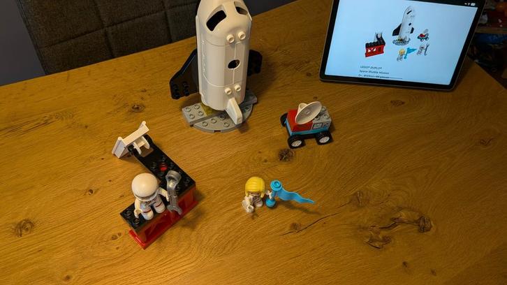 Lego Duplo Space Shuttle missie - 10944, Kinderen en Baby's, Speelgoed | Duplo en Lego, Zo goed als nieuw, Duplo, Complete set
