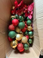 +- 300 kerstballen rood / groen / goud met piek, Diversen, Kerst, Ophalen, Zo goed als nieuw