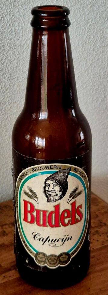 Mooi leeg flesje BUDELS Capucijn bier uit 1985 BUDEL beschikbaar voor biedingen