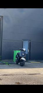 Custom Vespa LX 80CC (Koop/Ruil), Ophalen, Maximaal 45 km/u, Zo goed als nieuw, 80 cc