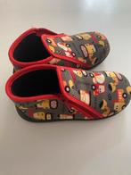 Nieuwe pantoffels mt 25, Ophalen of Verzenden, Zo goed als nieuw, Pied droit, Jongen of Meisje