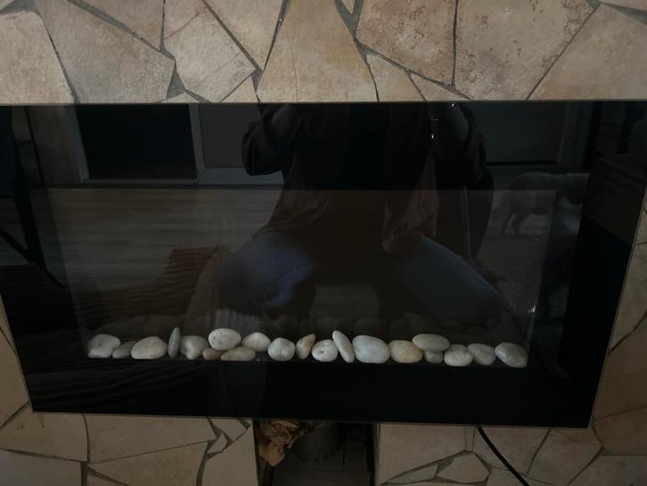 Moderne Elektrische Haard met Stenen, Huis en Inrichting, Kachels, Zo goed als nieuw, Inbouw, Overige soorten, Elektrisch, Ophalen