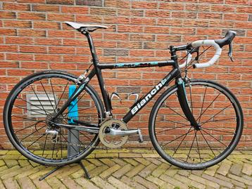 Bianchi 928 Dura Ace maat 55 cm. beschikbaar voor biedingen
