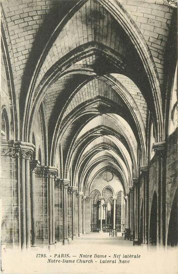(376-178-037) Paris Notre Dame beschikbaar voor biedingen