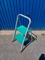 Keuken tapje huishoudtrap, Doe-het-zelf en Verbouw, Ladders en Trappen, Ophalen, Gebruikt, Trap, Opvouwbaar of Inschuifbaar