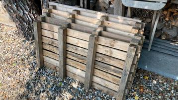 8 stuks compacte steenpallets - handig bij verbouwing beschikbaar voor biedingen