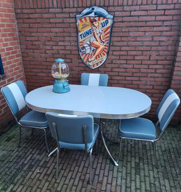 FIFTIES SIXTIES AMERIKAANSE BEL AIR DINER STOELEN MET TAFEL  beschikbaar voor biedingen