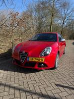 Alfa Romeo Giulietta 1.4 Turbo Multi AIR TCT 2015 Rood, Auto's, 65 €/maand, 1280 kg, Euro 6, 4 cilinders