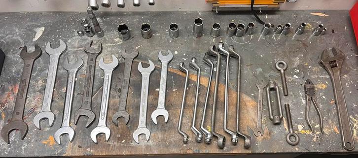 Mix van Grote steeksleutels, ringsleutels, doppen en meer!, Doe-het-zelf en Verbouw, Gereedschap | Handgereedschap, Zo goed als nieuw