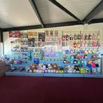 Slatwall 500cm breed 248cm hoog 53 diep, Ophalen, Zo goed als nieuw, Nb, Nb