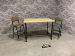 Industriële retro vintage bartafel nr529, Antiek en Kunst, Antiek | Meubels | Tafels, Ophalen of Verzenden