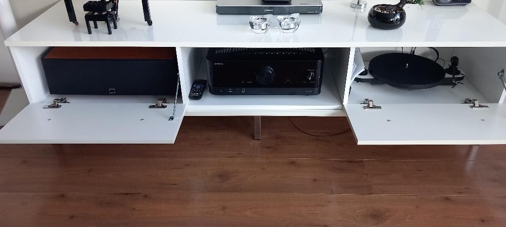 tv stereo meubel, Ophalen, Kunststof, 150 tot 200 cm, Zo goed als nieuw