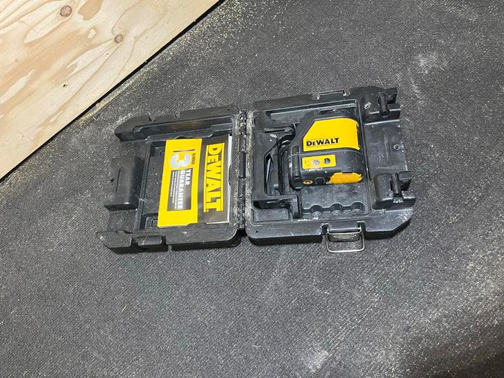 Dewalt DW088CG-XJ Kruislaser- GROEN -, Doe-het-zelf en Verbouw, Meetapparatuur, Gebruikt, Licht, Ophalen of Verzenden