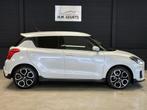Suzuki Swift 1.4 Sport Xenon Clima Navi Camera Adapt Cruise, Stof, Gebruikt, Zwart, 4 cilinders