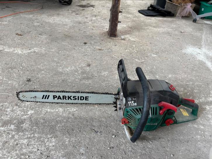 Parkside benzine kettingzaag 44cm, Tuin en Terras, Hand-tuingereedschap, Ophalen