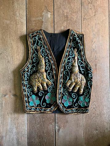 Vintage kalaga sequin vest beschikbaar voor biedingen