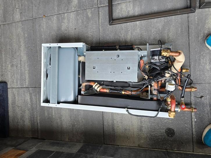 Daikin 8kW Warmtepomp Binnenunit EHYHBH08AAV32 Gereviseerd, Doe-het-zelf en Verbouw, Verwarming en Radiatoren, Ophalen of Verzenden