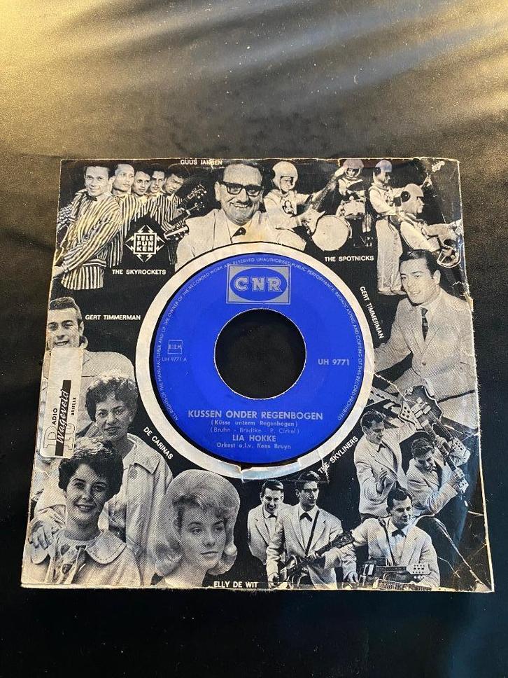 LIA HOKKE: KUSSEN ONDER REGENBOGEN / VOOR JOU EN MIJ, Cd's en Dvd's, Vinyl Singles, Gebruikt, Single, Nederlandstalig, 7 inch