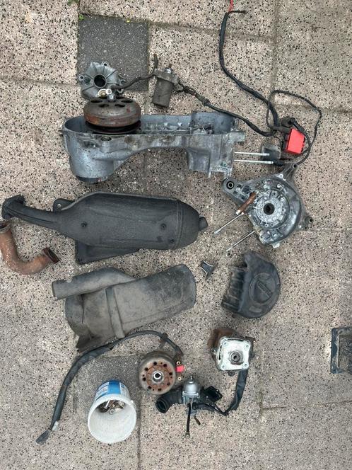 Piaggio hexagon 125cc blok zip runner vespa 180cc onderdelen, Fietsen en Brommers, Brommeronderdelen | Snorfietsen, Zo goed als nieuw