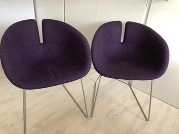 2 Mooie Moroso Fjord stoelen, diep paars, in goede staat beschikbaar voor biedingen