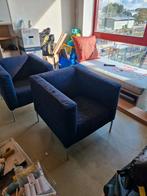 2 Blauwe fauteuils met metalen poten, Huis en Inrichting, Fauteuils, Ophalen, Gebruikt, Minder dan 75 cm, Metaal