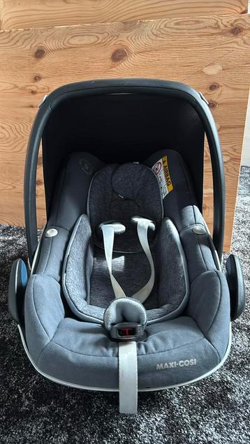 Maxi-Cosi pebble pro i-Size beschikbaar voor biedingen