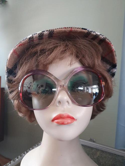 Vintage polaroid mary Quant zonnebril kleur paars zeldzaam., Sieraden, Tassen en Uiterlijk, Zonnebrillen en Brillen | Dames, Zo goed als nieuw