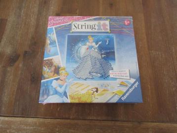 Ravensburger string it 5+ disney princess nieuw in folie beschikbaar voor biedingen