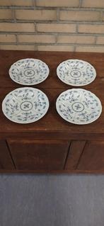4 Royal Staffordshire J&G Meakin ijzerstenen eetbordjes € 40, Ophalen