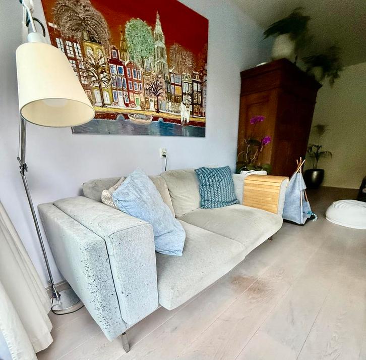 Gratis Ikea Nockeby bank - 2,5 zits Grijs Gemêleerd, Huis en Inrichting, Banken | Bankstellen, Gebruikt, Rechte bank, Driepersoons