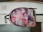 Eastpak rugtas of schooltas. Roze en paarse bloemen., Rugtas, 40 tot 50 cm, Ophalen of Verzenden, Roze