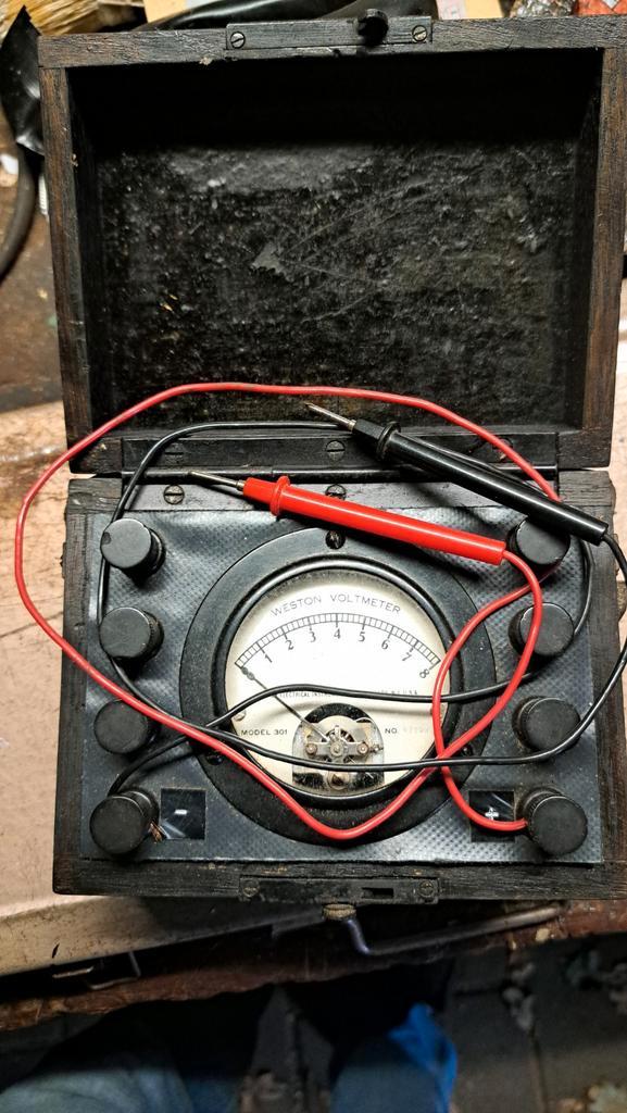 Oude Weston Voltmeter model 301., Hobby en Vrije tijd, Overige Hobby en Vrije tijd, Gebruikt, Ophalen of Verzenden