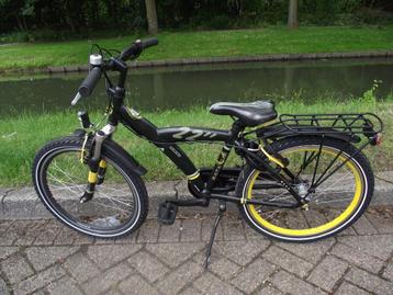 22 inch jongensfiets batavus snake   3  versn  +  vering  beschikbaar voor biedingen