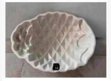 2 x taart pudding cake ananasvorm visvorm, prijs per stuk beschikbaar voor biedingen