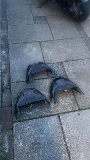 Zip spoiler beschikbaar voor biedingen