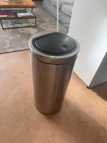 Brabantia prullenbak 23-30 liter beschikbaar voor biedingen