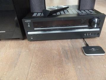 ONKYO Receiver + Subwoofer Luidspr.set + BLUETOOTH Audio Str beschikbaar voor biedingen