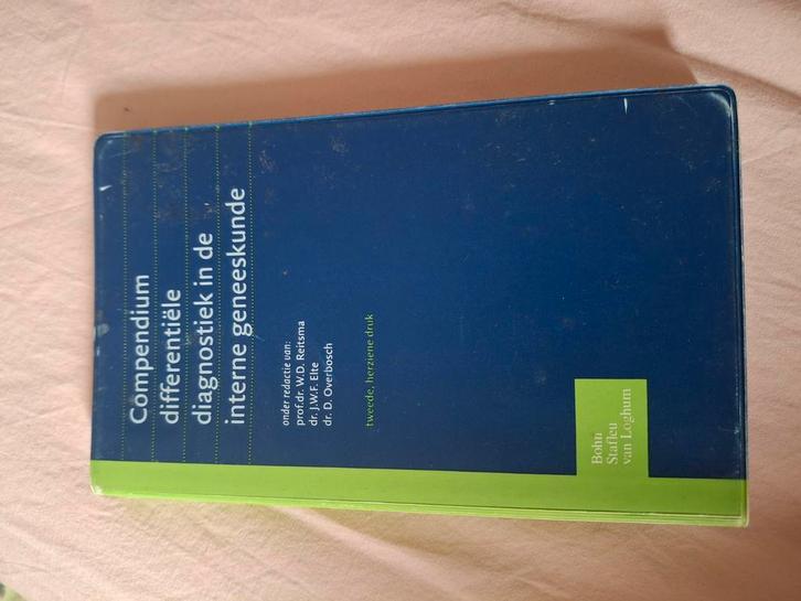 Compendium differentiële diagnostiek in interne geneeskunde, Boeken, Wetenschap, Zo goed als nieuw, Ophalen of Verzenden