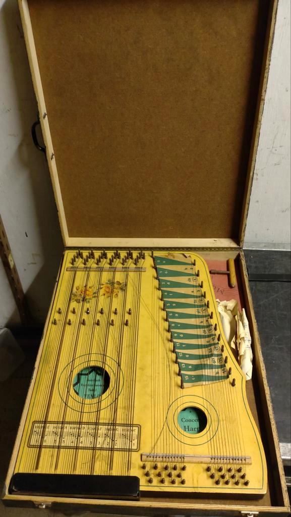 Muziekinstrument oude Citer concert harp., Muziek en Instrumenten, Snaarinstrumenten | Harpen, Gebruikt, Ophalen