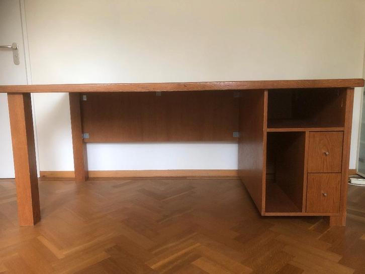 Eikenhouten bureau/werktafel., Huis en Inrichting, Bureaus, Zo goed als nieuw, Bureau, Ophalen